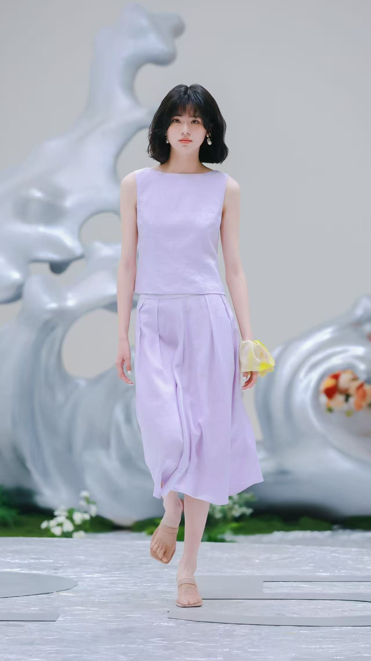Yuhuan · Liu