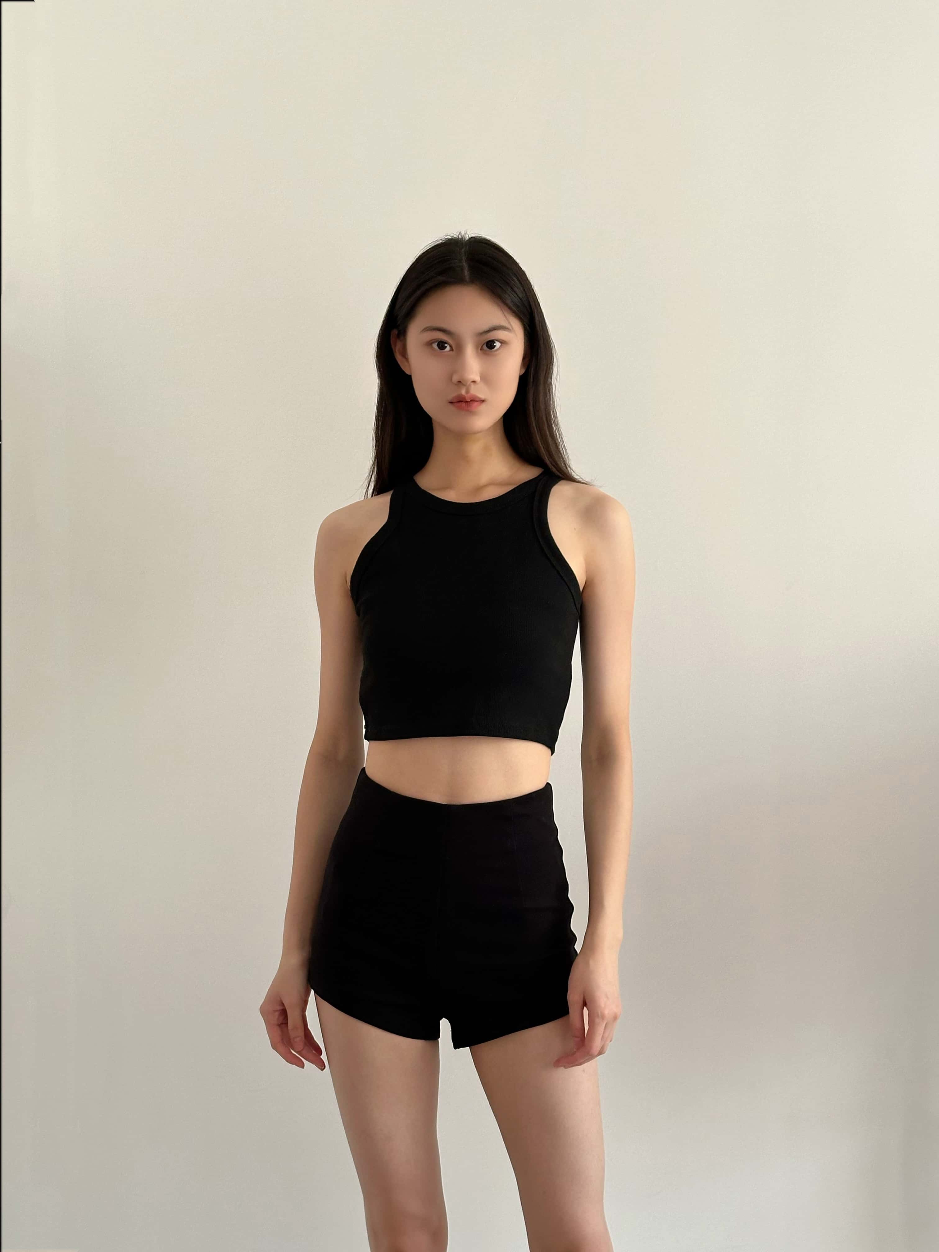 Qianran · Wang
