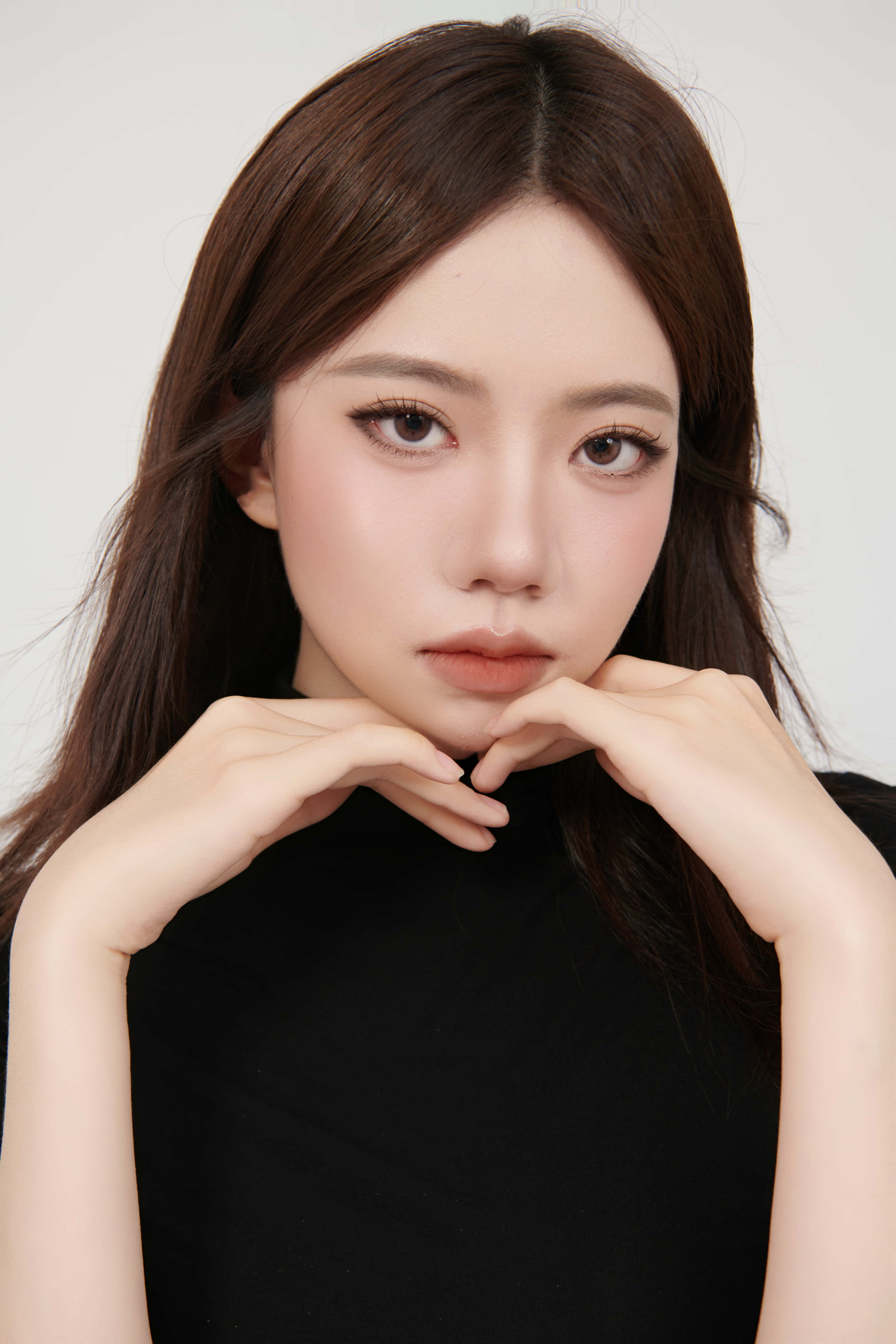 Xiyue · Liu